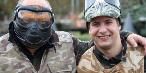 Legénybúcsú a Balatonnál vőlegény és menyasszony paintball programokkal Zamárdiban