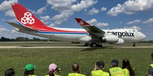 Reptérlátogatás 2023 Budapest. Egyéni, csoportos és VIP reptérlátogatás az Aeroparkban