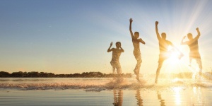 Tisza-tavi nyaralás félpanzióval és korlátlan wellness részleg használattal a Tisza Balneum Hotelben Tisza-tavi nyaralás félpanzióval és korlátlan wellness részleg használattal a Tisza Balneum Hotelben