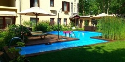 Luxus szállás Siófokon, luxus lakosztályok jacuzzival a Renegade Hotelben Luxus szállás Siófokon, luxus lakosztályok jacuzzival a Renegade Hotelben