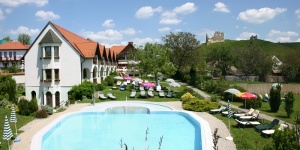Bakonyi szállás SZÉP kártyával, családi wellness nyaralás akciós áron a négycsillagos Hasik Hotelben Bakonyi szállás SZÉP kártyával, családi wellness nyaralás akciós áron a négycsillagos Hasik Hotelben
