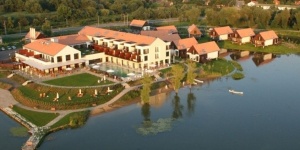 Akadálymentes wellness üdülés mozgáskorlátozottak számára a tisza-tavi Balneum Hotelben Akadálymentes wellness üdülés mozgáskorlátozottak számára a tisza-tavi Balneum Hotelben