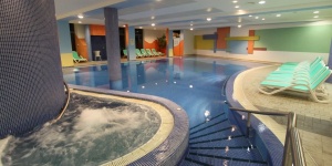 Wellness pihenés Bükfürdőn, fürdőbelépővel a Hunguest Hotel Répce Gold szállodában Wellness pihenés Bükfürdőn, fürdőbelépővel a Hunguest Hotel Répce Gold szállodában