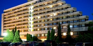 Soproni pihenés 7 éjszakára fürdőbelépővel és programokkal, egész évben a Szieszta Hotelben Soproni pihenés 7 éjszakára fürdőbelépővel és programokkal, egész évben a Szieszta Hotelben