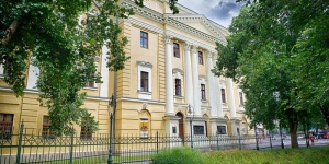 Debreceni Református Kollégium Múzeum - ünnepi múzeumlátogatás az augusztus 20-ai hétvégén Debreceni Református Kollégium Múzeum - ünnepi múzeumlátogatás az augusztus 20-ai hétvégén