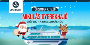Mikulás-hajó 2023 Siófok. Gyerekhajó indul Siófok Hajóállomásról