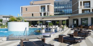 Október 23 wellness hétvége Balatonfüreden a felnőttbarát Aura Hotelben
