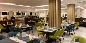 Karos Spa Éden Étterem - Drink Bár - Food Garden - Családi Nyári Falatozó Zalakaros