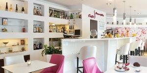 Cafe Amaryllis és Prosecco Bar