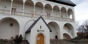 Kőtár Étterem Nyírbátor