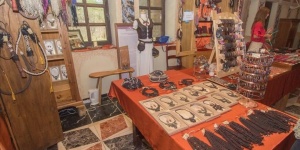 Bőrműves műhely az Élménybirtokon Bikalon