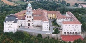 Pannonhalmi Bencés Főapátság Világörökség - Szerzetes Monostor és Látogatóközpont