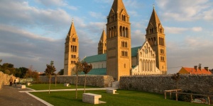 Egyházmegyei Gyűjtemények Pécs