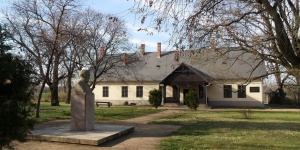 Vörösmarty Mihály Emlékmúzeum Kápolnásnyék
