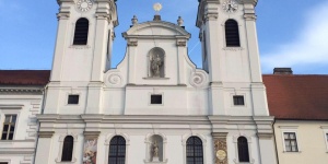 Szent Ignác Bencés Templom Győr