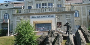 Jászai Mari Színház - Népház