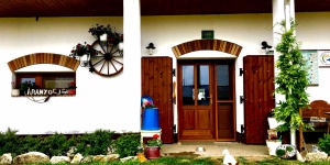 Aranyosi Dombi Lovastanya és Szálló Poroszló