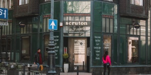 Scruton V.P. Közösségi tér és Kávézó Budapest