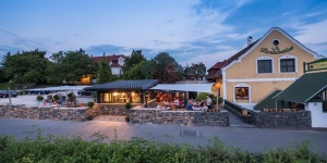 Borbarátok Panzió Étterem Borpince Badacsonytomaj