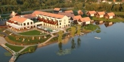 Tisza Balneum Hotel**** Tiszafüred