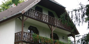 Sikonda Apartmanház