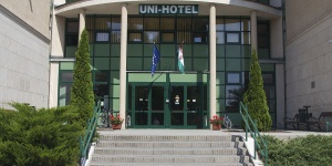 UNI-HOTEL Diákotthon** Miskolc