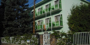 Tulipán Motel és (gyermek) Üdülő